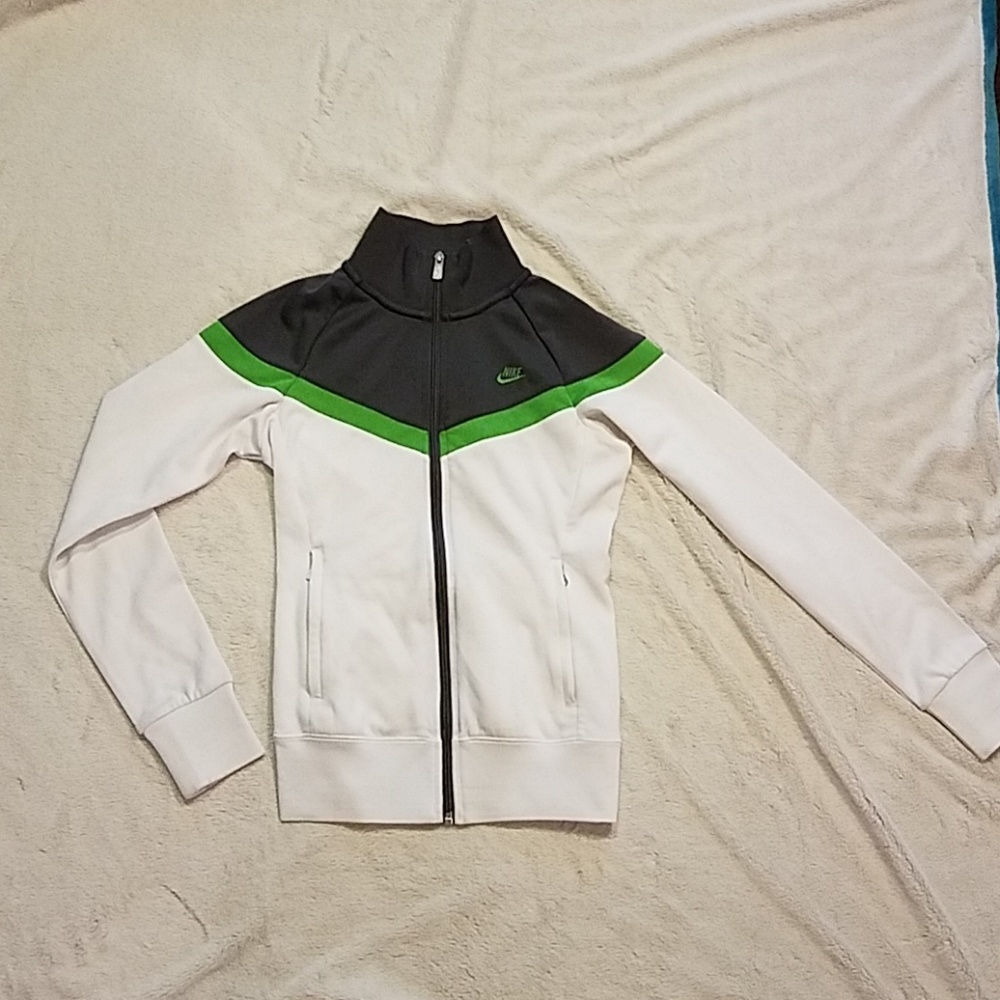 NIKE jacket